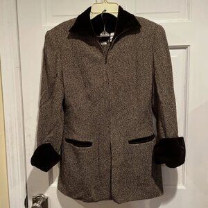 Dana Buchman Brown Wool Tweed Angora Velvet Zip Up Blazer Skirt Suit Size 4 2 pc